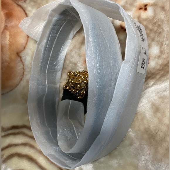 Versace - Picture 9 of 9